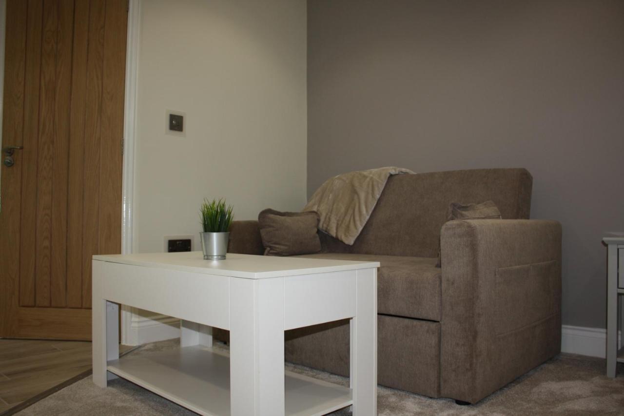 Frinton Escapes Apartment Ngoại thất bức ảnh